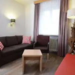 Land-gut Zum Loewen Garni 3*