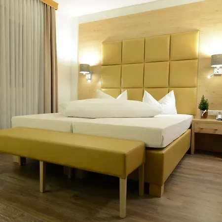 Land-Gut Hotel Zum Loewen Garni Marktheidenfeld